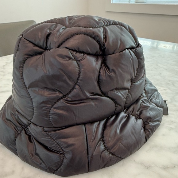 Miu Miu bucket hat